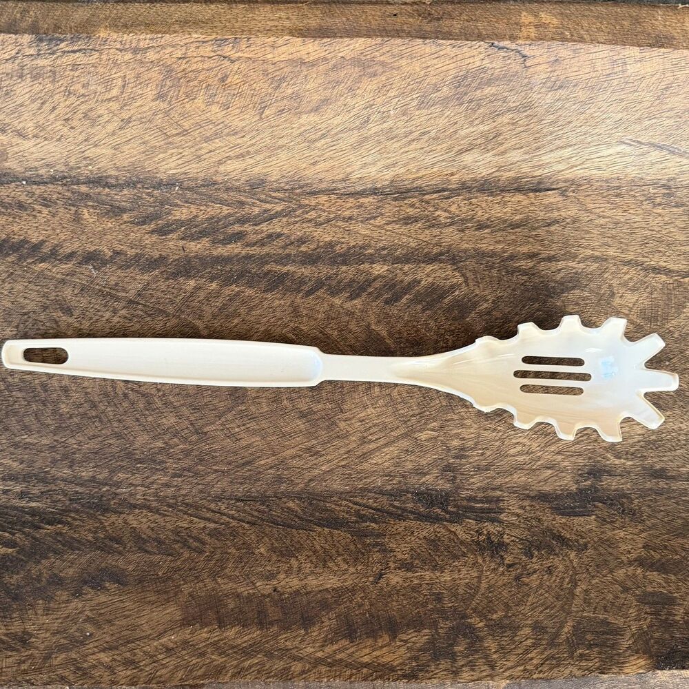 Vintage Ecko Slotted Pasta Spaghetti Spoon Fork Almond Made In USA
